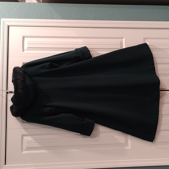 John Weitz Vintage wool coat with Rabbit fur trimmed hood - Picture 2 of 9